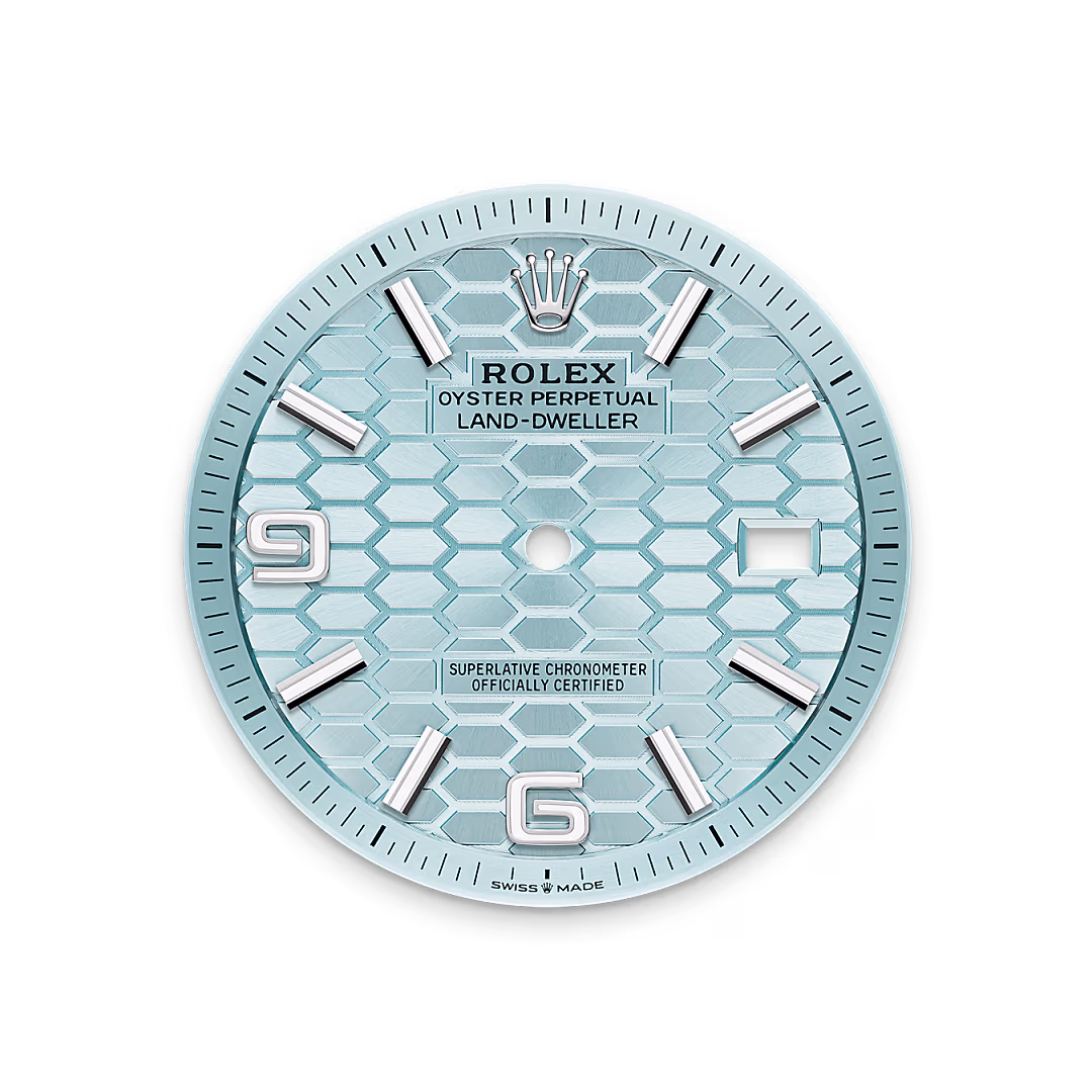 Rolex Land-Dweller 40 — Eisblaues Zifferblatt